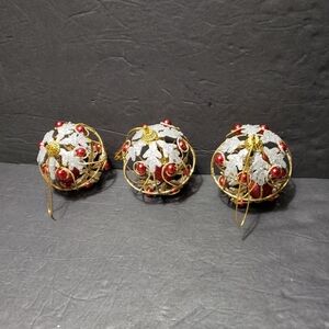 Vintage Set Of 3 WIRED **Snowflake** Christmas Tree Ornaments
